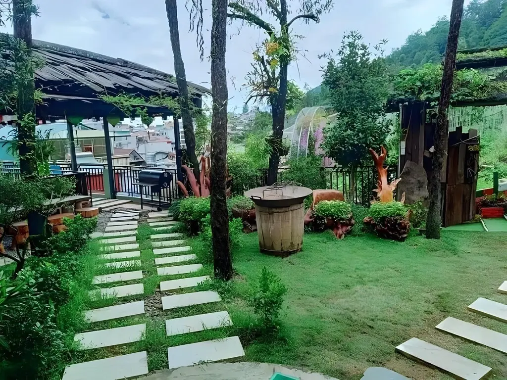 Comfortable rooms and breathtaking landscapes in the center of Sapa